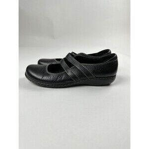 Clarks Women’s Flat Mary Jane Shoe Size 11 M Black Leather Flat Comfort Shoes